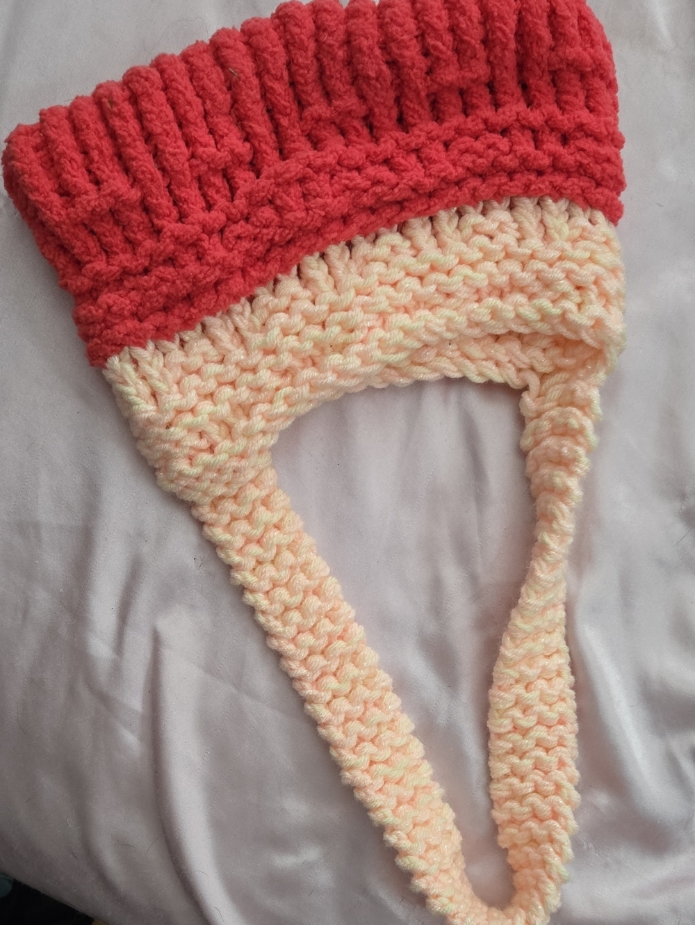 Two-Tone Knit Purse - Coral and Cream